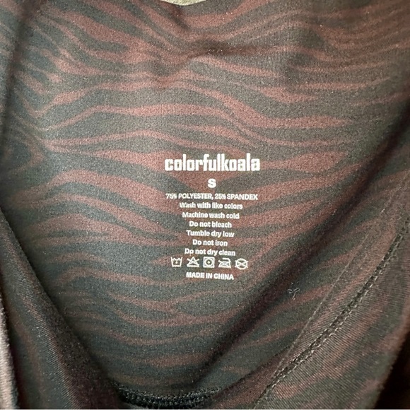 Colorfulkoala Leggings Brushed Poly-Spandex Maroon Zebra Animal Print Athleisure - Picture 4 of 8